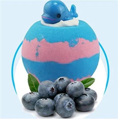 Бомба за купатило са играчком на врху